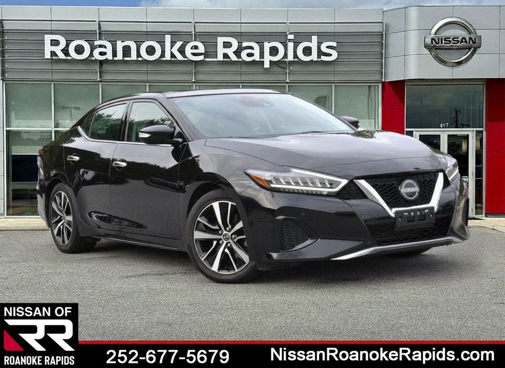 2023 Nissan Maxima 3.5 SL in Super Black — front three-quarter view