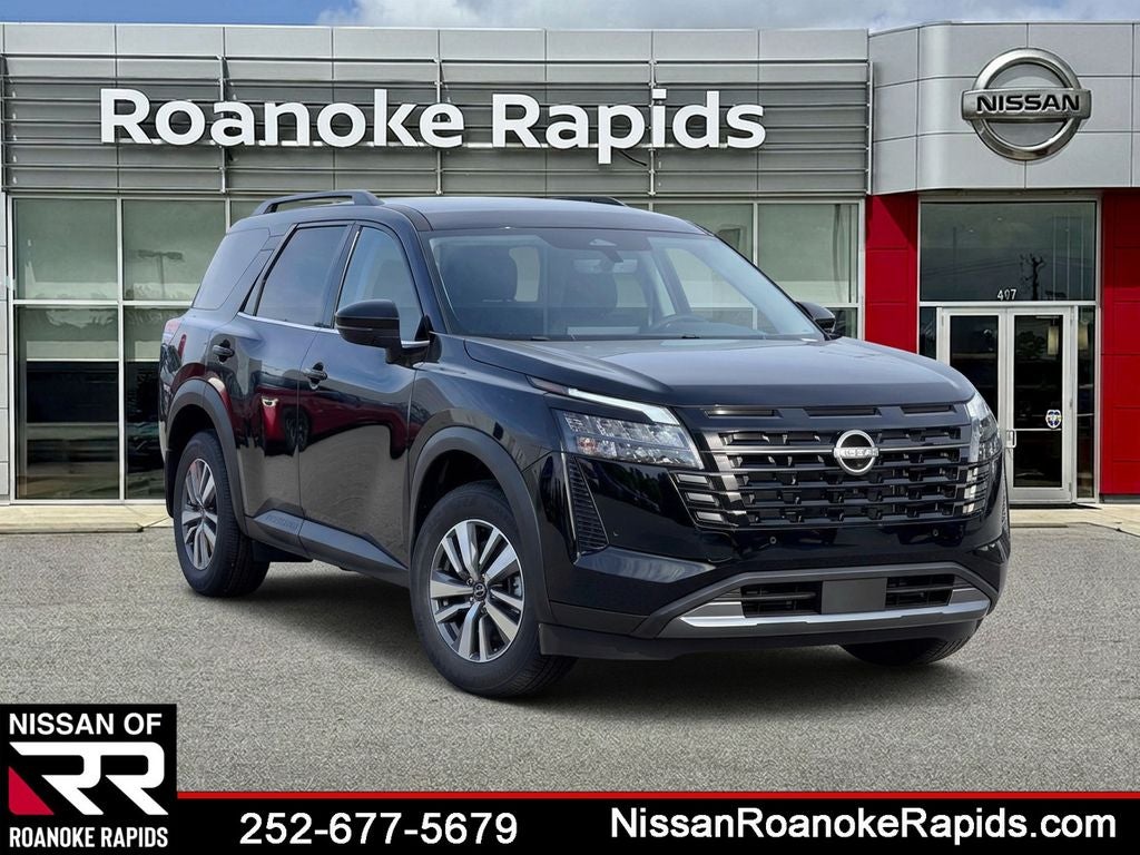 2026 Nissan Pathfinder SL in Super Black — front three-quarter view